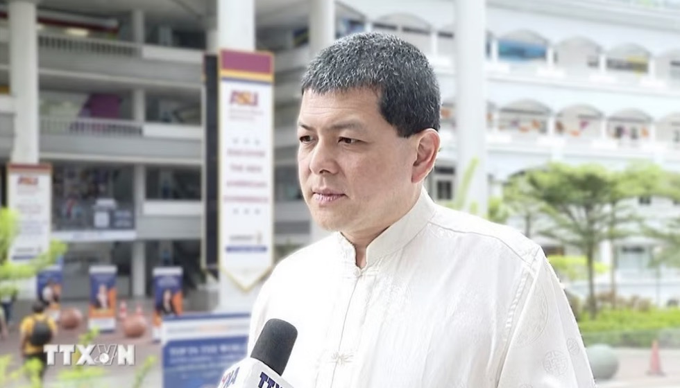 Tiến sĩ Ei Sun Oh cho rằng, Việt Nam đã chính thức bước lên “sân khấu” khu vực với một tâm thế mới, đó là một bên tham gia ngoại giao mang tính kiến tạo vì hòa bình và ổn định. Ảnh: TTXVN