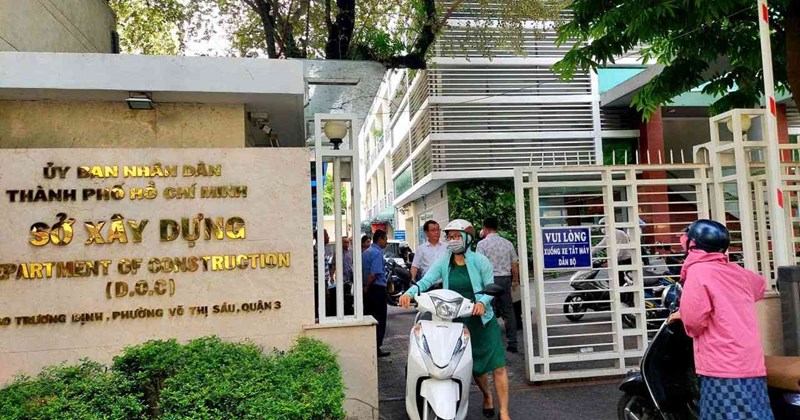 TP.HCM: Công chức dùng xe điện hoàn toàn từ năm 2030
