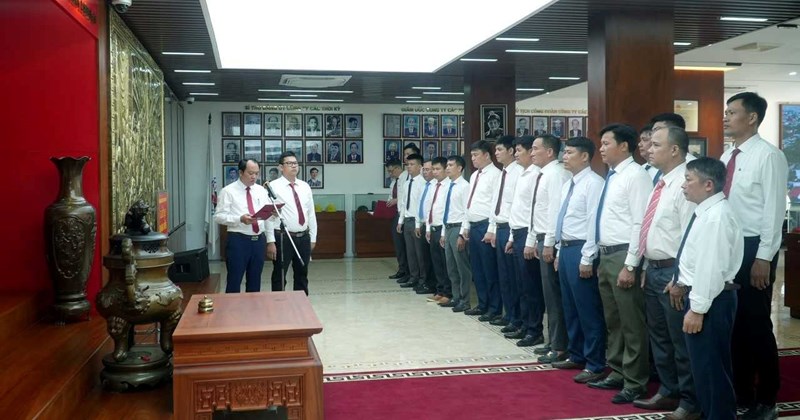 Quy định độ tuổi, trình độ văn hóa với người vào Đảng đặc biệt
