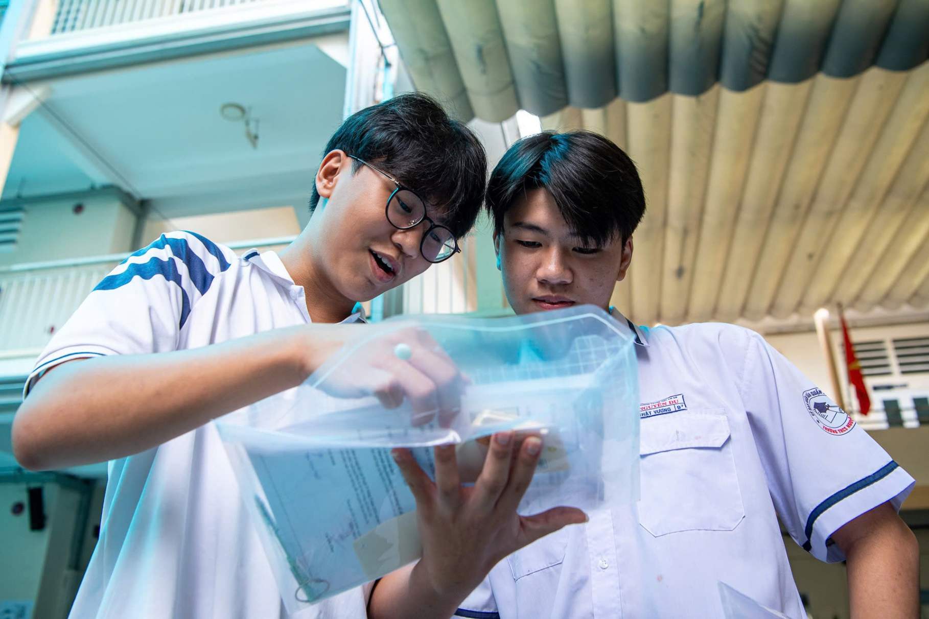 Ho Chi Minh City candidates predict that the 10th grade Literature exam revolves around the application of AI technology. Photo: Thai Bao