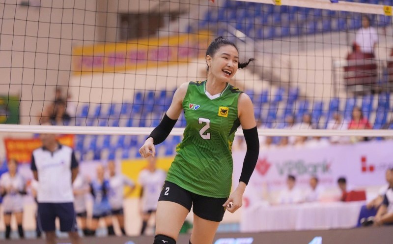 Player Kim Thanh is a member of the Vietnamese women's volleyball team who will participate in the AVC Cup 2026 in the Philippines. Photo: VFV