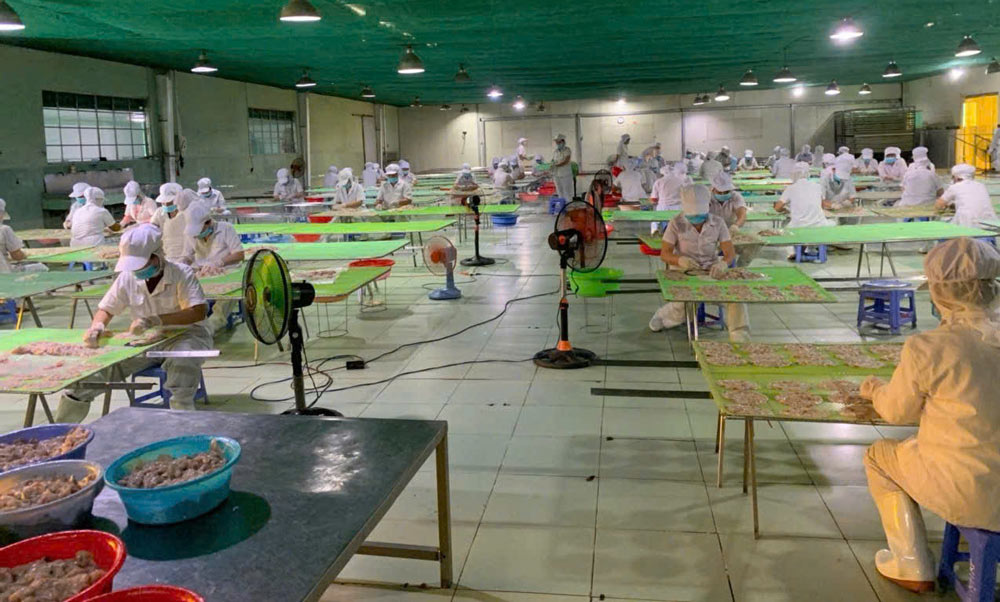 The grassroots trade union of Seo Nam Co., Ltd. organizes the "Productivity Race - Successful Breakthrough" contest for union members and workers. Photo: Dien Ban Trade Union