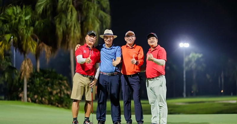 Heron Lake Golf Course & Resort khai trương dịch vụ golf đêm