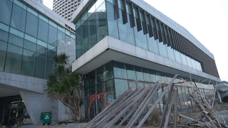 Converting the Han Riverside marina in Da Nang into a place for cultural activities. Photo: Tran Thi