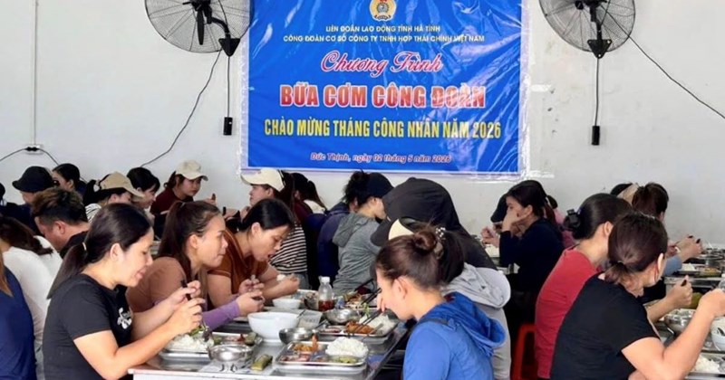 Bữa cơm Công đoàn ấm lòng tại Công ty Hop Thai Chinh Việt Nam