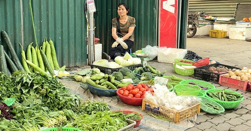 Giá cả hàng hóa chưa hạ nhiệt