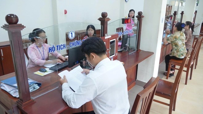 According to the amended Law on Civil Status Registration, electronic civil status data has legal value equivalent to a paper copy. Photo: Ta Quang
