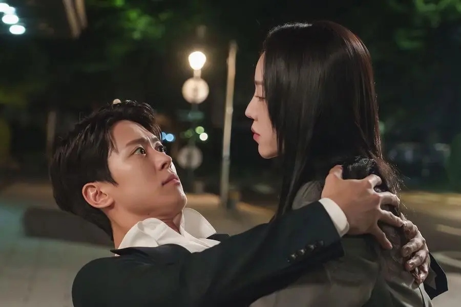 Shin Hye Sun, Gong Myung in the movie. Photo: Producer