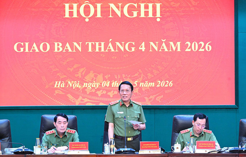 General Luong Tam Quang - Minister of Public Security chairs the working session. Photo: Ministry of Public Security