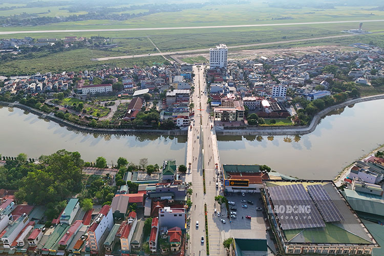 A corner of the center of Dien Bien Phu ward, Dien Bien province. Photo: Quang Dat
