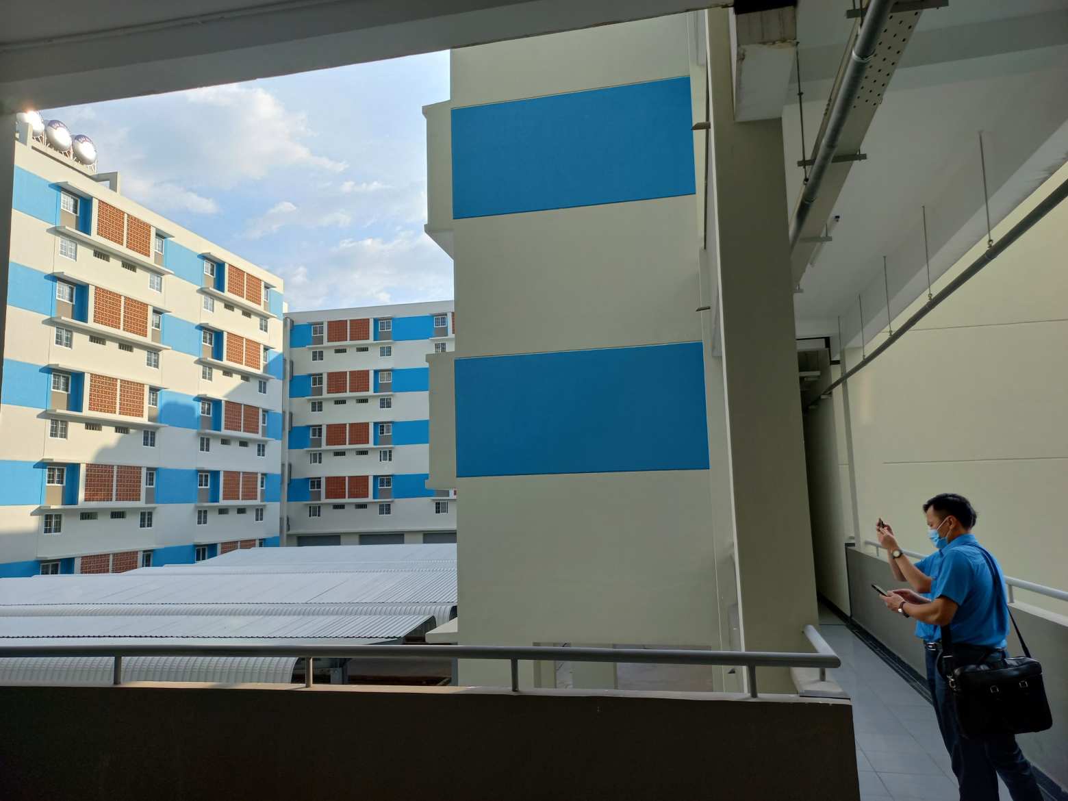 Nhà đầu tư sẽ bố trí thêm quỹ đất để xây dựng nhà ở xã hội cho người lao động. Ảnh: Đình Trọng