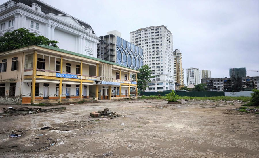 Quang Trung Elementary School (Thanh Vinh ward, Nghe An) has been demolished for nearly 3 years. Photo: Quang Dai
