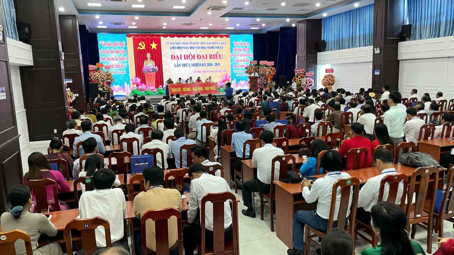 Đại hội Liên hiệp các hội văn học nghệ thuật tỉnh Cà Mau thành công tốt đẹp. Ảnh: Nhật Hồ.