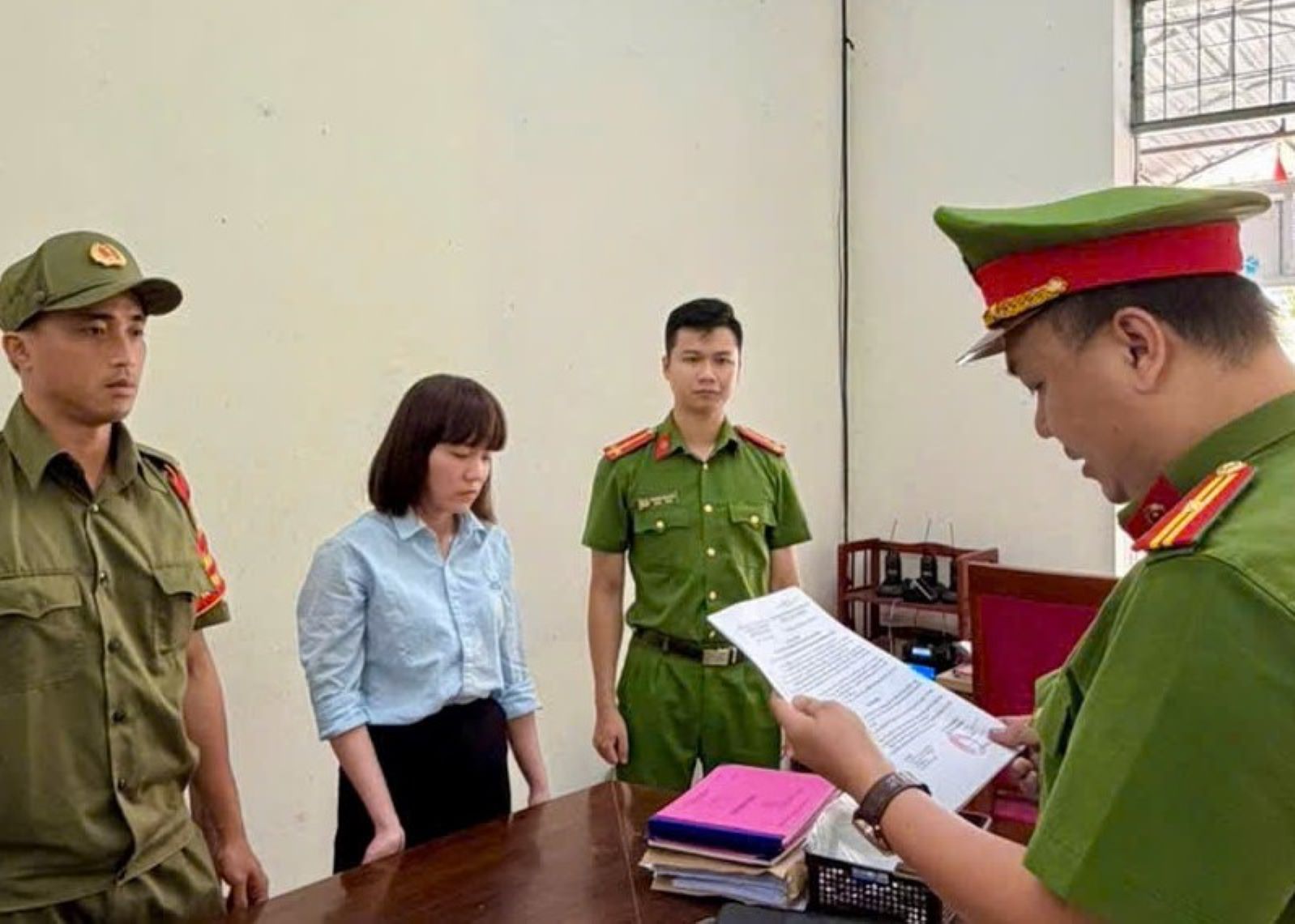 Da Nang City Police issued decisions to prosecute the accused and execute arrest warrants for Ho Thi Xuan Lai. Photo: CACC