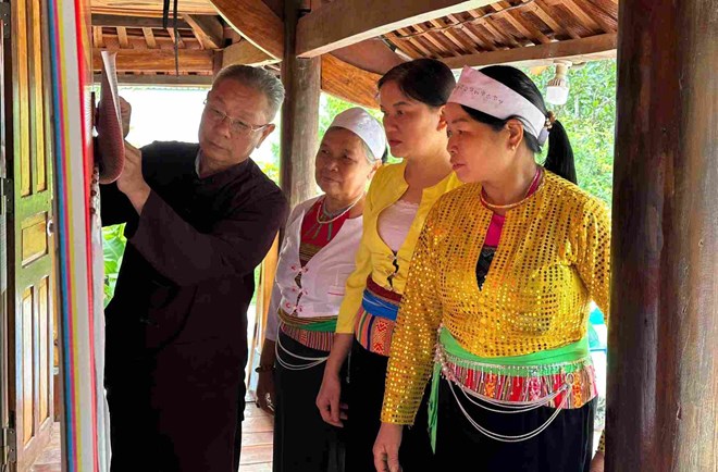 Promoting legal dissemination for ethnic minorities and mountainous people in Ninh Binh. Photo: Nguyen Truong