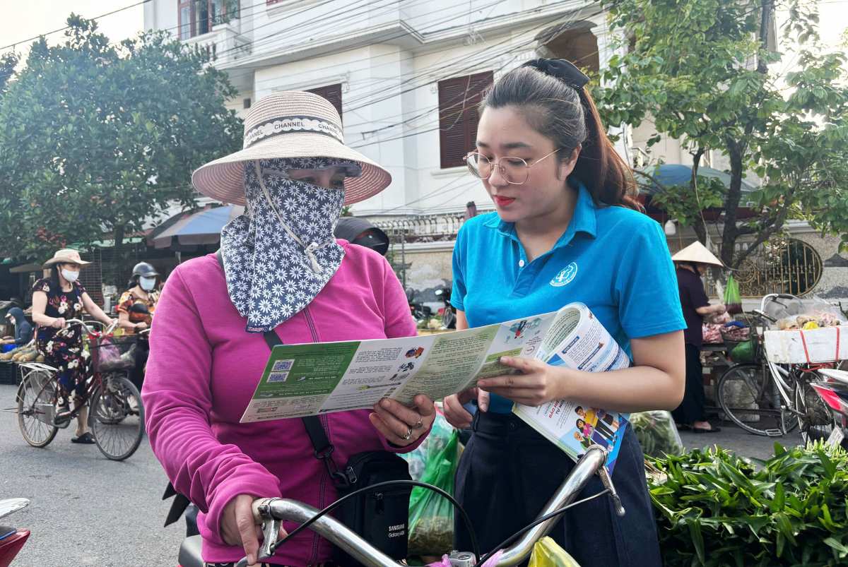 Hai Phong launches campaign to respond to the Peak Month of propaganda and development of people participating in social insurance and health insurance. Photo: Hai Phong e-Portal