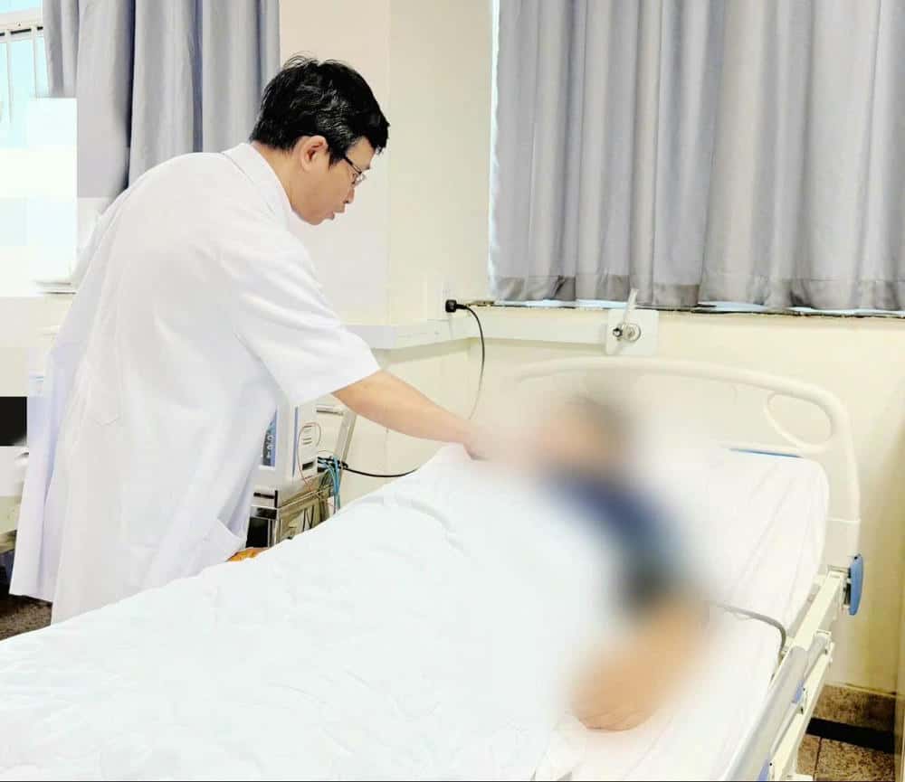 Patients with myocardial infarction, mainly due to smoking habits. Photo: Thuy Mien
