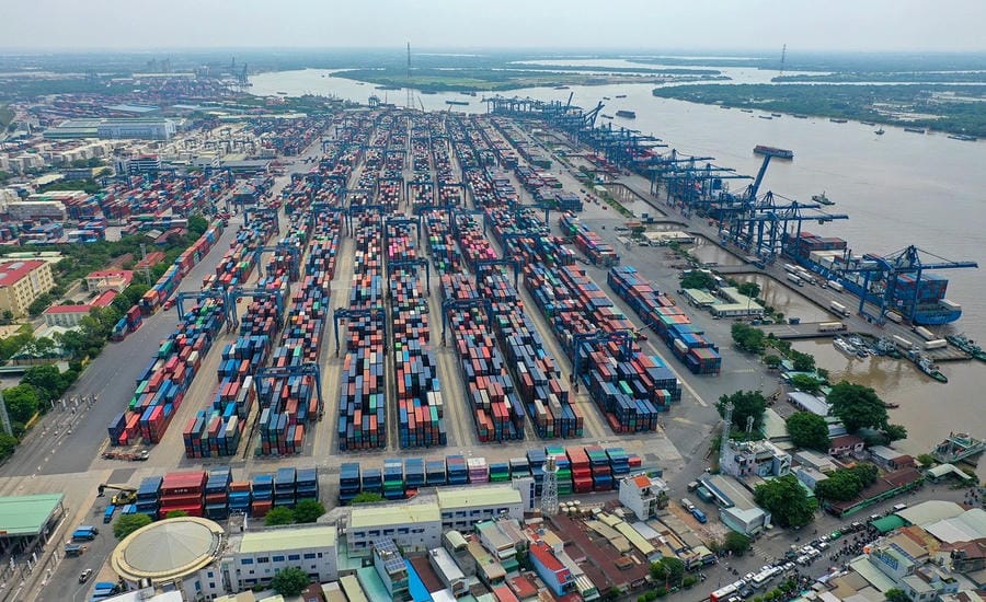 Tan Cang - Cat Lai (HCMC) is the largest and busiest container port in the country. Photo: Anh Tu