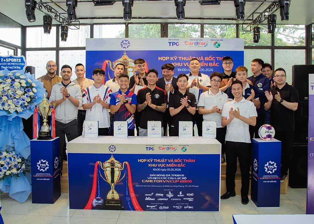 12 teams participating in the TPG6v6 6-a-side Football Tournament - Care For Vietnam Cup 2026 Northern region are ready to compete. Photo: Vo Dan