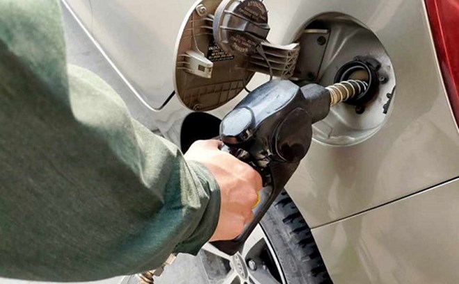 Giá xăng dầu hôm nay 6.5: Đồng loạt giảm sâu