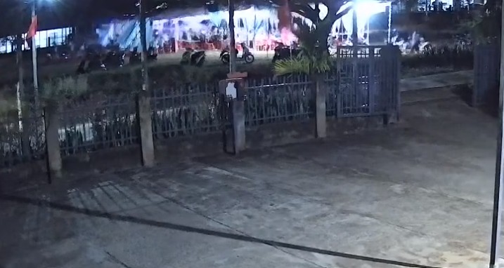 The scene of the wedding tent area in Dak Lak suddenly collapsed, injuring 3 people. Photo: Bao Trung