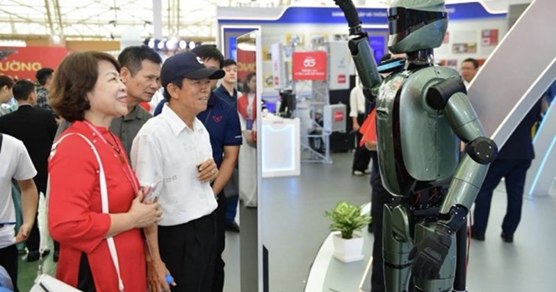 Công bố 10 nhóm công nghệ chiến lược, ưu tiên AI và chất bán dẫn