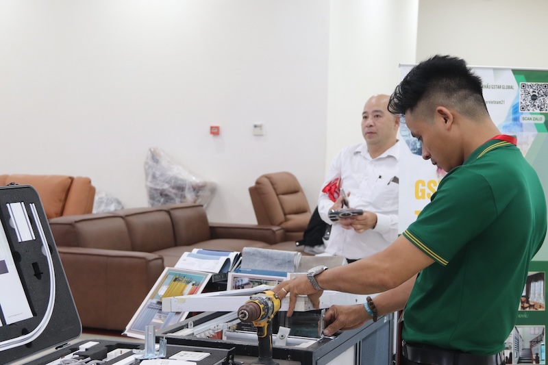 VIETBUILD 2026 international exhibition attracts 220 businesses to participate in product display. Photo: Nguyen Linh