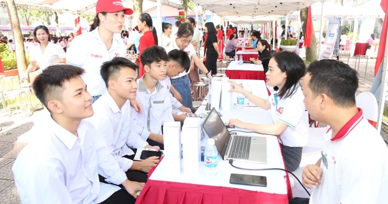 Chiến lược giúp người thất nghiệp TP.HCM trở lại làm việc