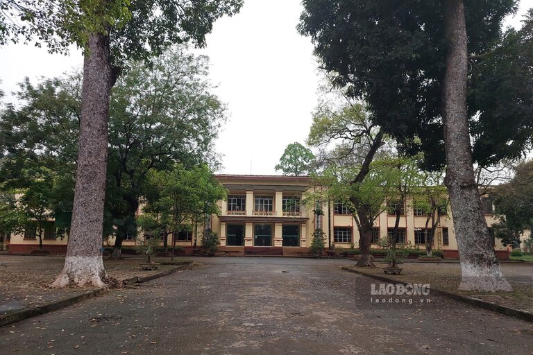 Trụ sở trường Đại học Hùng Vương trước đây. Ảnh chụp tháng 4.2023: Tô Công