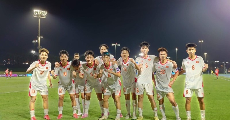 U17 Việt Nam vô địch giải châu Á sau 10 năm
