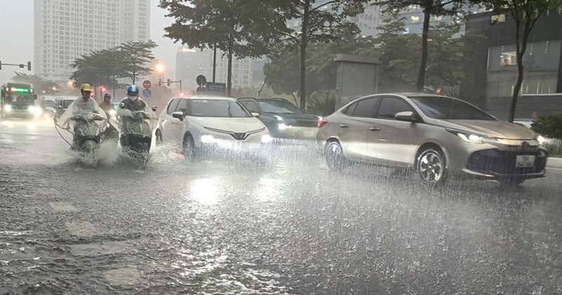 Cảnh báo mưa dông, có nơi mưa rất to trên 100mm