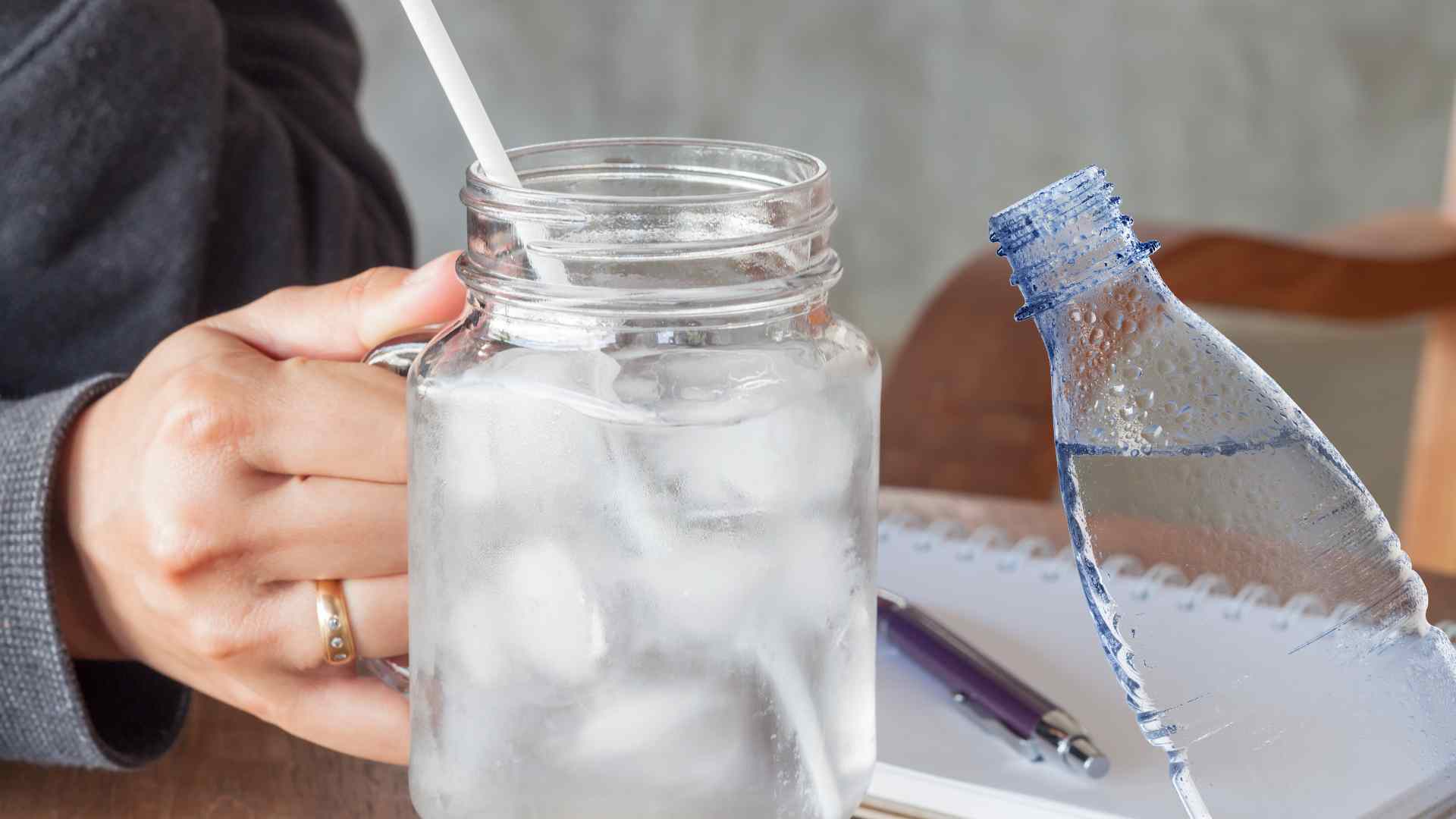 Drinking cold water brings a feeling of refreshment, some people experience stomach cramps and bloating. Graphic photo: Huong Son