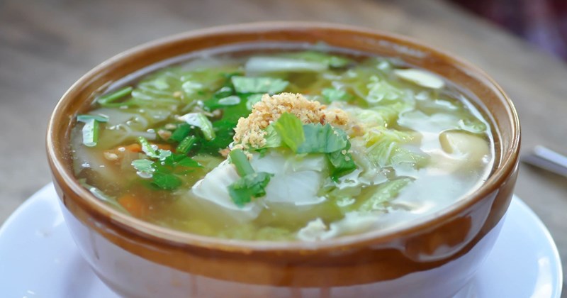 Hạ acid uric, phòng gout bằng súp rau dễ nấu mùa hè