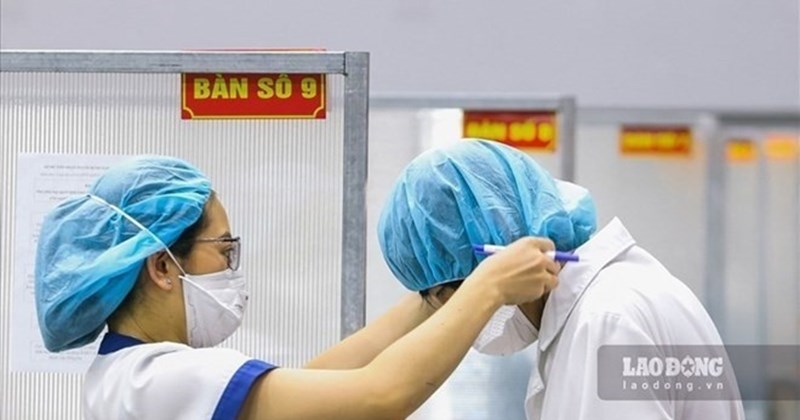 Đề xuất 6 mức phụ cấp ưu đãi nghề cho nhân viên y tế công lập