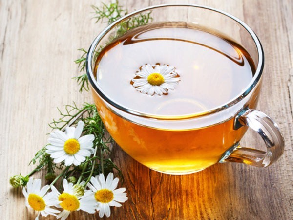 Chrysanthemum tea is one of the effective liver detoxification teas. Photo: Nhu An
