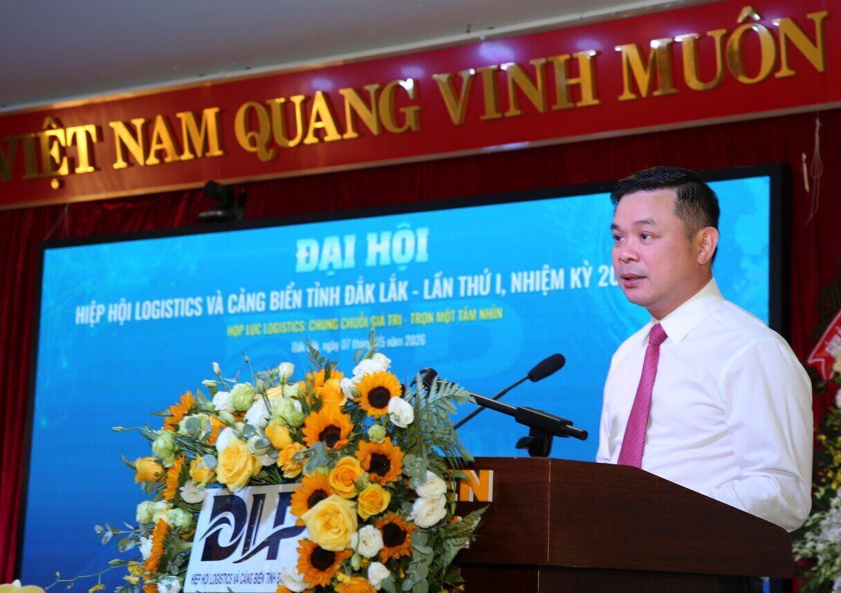 Ông Đỗ Hữu Huy – Ủy viên dự khuyết Trung ương Đảng, Chủ tịch UBND tỉnh Đắk Lắk phát biểu. Ảnh: Bảo Trung
