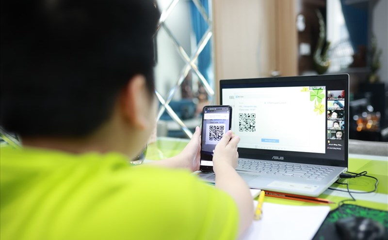 Cổng truy cập tài nguyên giáo dục mở quốc gia nhằm kết nối, tích hợp, giới thiệu, cung cấp, tìm kiếm, truy cập và chia sẻ tài nguyên giáo dục mở. Ảnh minh họa: Hải Nguyễn     
