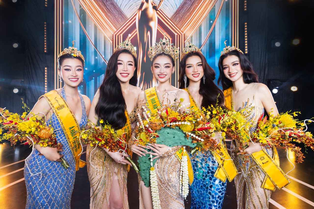 Top 5 Miss Grand Vietnam 2025. Photo: Sen Vang.