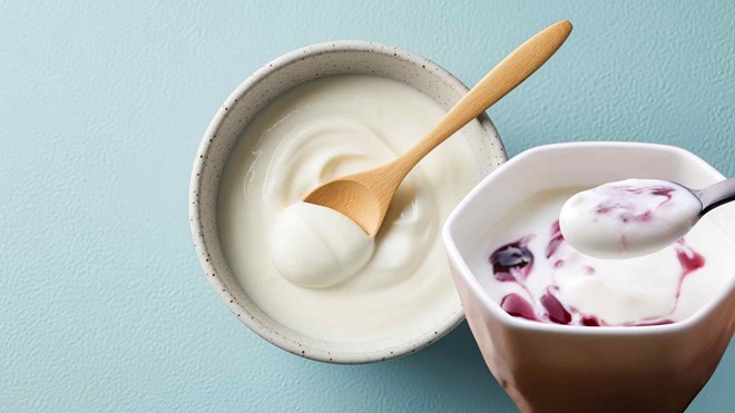People with diabetes should supplement with unsweetened yogurt to help stabilize blood sugar. Graphic photo: Huong Son