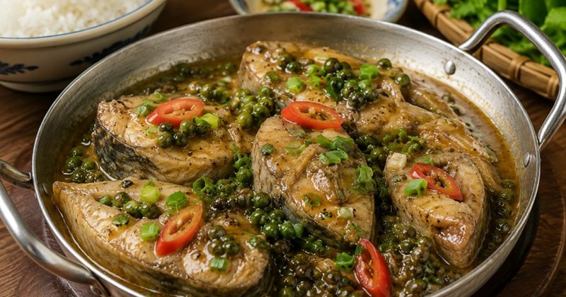 Cách làm món cá sốt ớt xanh đậm đà cho bữa cơm gia đình