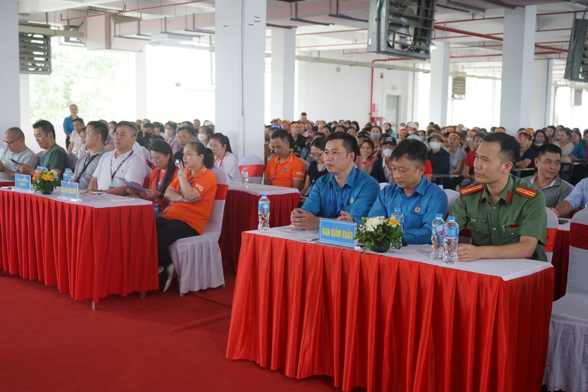Các đại biểu tham dự hội thi. Ảnh: Quách Du