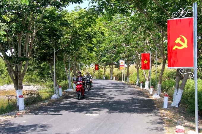 Diện mạo vùng nông thôn Cà Mau ngày càng khởi sắc. Ảnh: TTXVN
