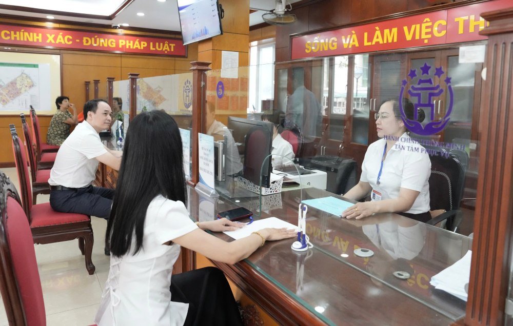 Thủ tướng Chính phủ yêu cầu hướng dẫn các hình thức đặc thù tuyển dụng để kịp thời bổ sung nguồn nhân lực cho cấp xã. Ảnh: Phạm Đông