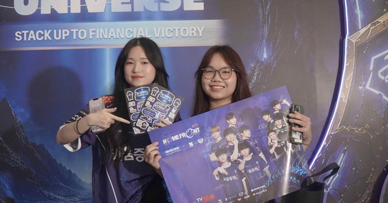 Giới trẻ Hà Nội đổ xô trải nghiệm sự kiện e-sports Hàn Quốc đầu tiên tại Việt Nam