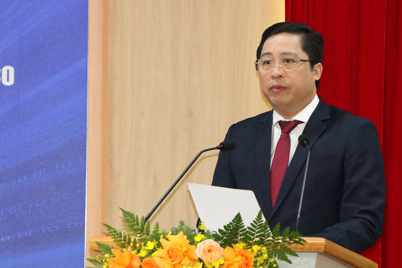 Bí thư Tỉnh ủy Lào Cai Dương Quốc Huy phát biểu tại hội nghị. Ảnh: Thanh Thủy