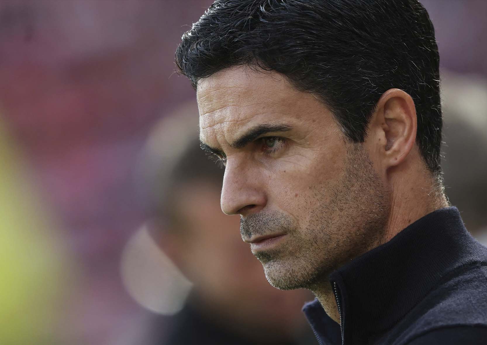 Mikel Arteta đã cất niềm vui vào chung kết Champions League để dồn toàn bộ tâm trí cho trận Derby với West Ham. Ảnh: AFP