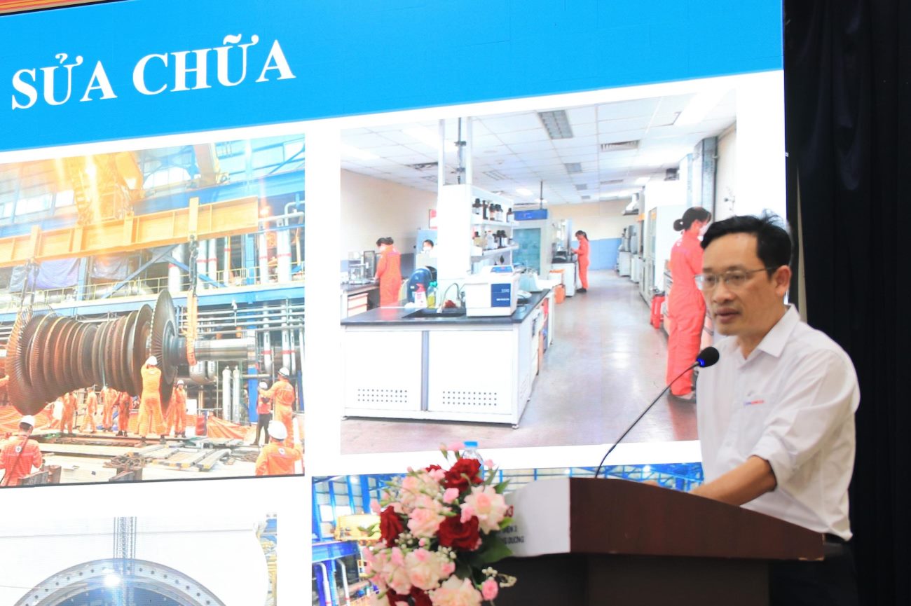 Ông Trần Đăng Toàn – Phó Giám đốc Công ty Nhiệt điện Mông Dương - phát biểu tại Hội nghị. Ảnh: Lan Anh