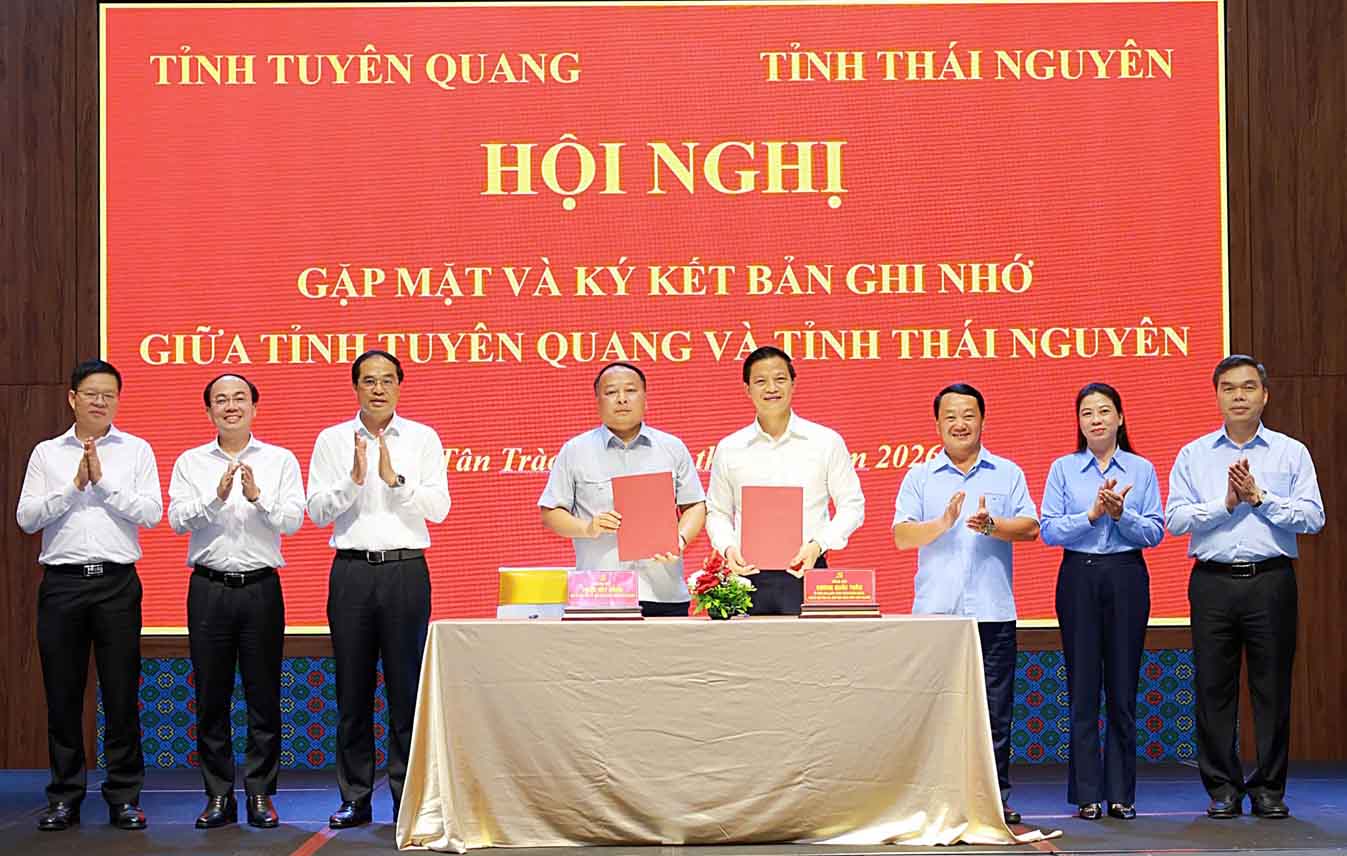 トゥエンクアン省とタイグエン省は、潜在力と強みのある多くの分野で協力し、地域全体の発展を促進することを決定しました。写真:タイン・フック