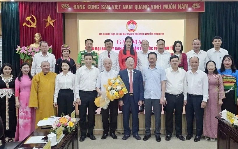 Ban Thường trực Ủy ban MTTQ tỉnh Thanh Hóa tổ chức gặp mặt đoàn đại biểu dự Đại hội đại biểu toàn quốc MTTQ Việt Nam lần thứ XI, nhiệm kỳ 2026-2031. Ảnh: Phan Nga