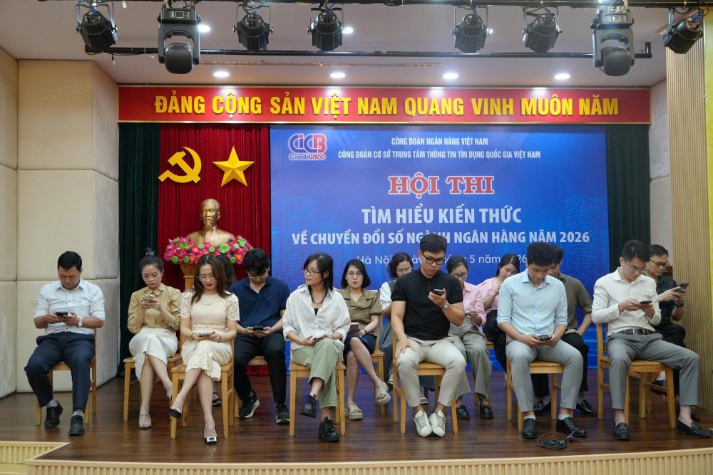 Các thí sinh xuất sắc tham gia thi Vòng 2. Ảnh: CIC